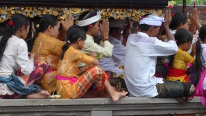 Prayer at Tirta Empul