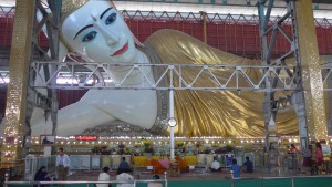 Very large reclining Buddha, Yangon