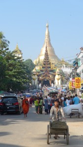 Road to Shwedagon, Yangon