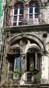 Colonial architecture slowly disintegrating, Yangon